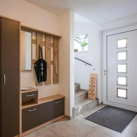 Thaler Apartment Itter
